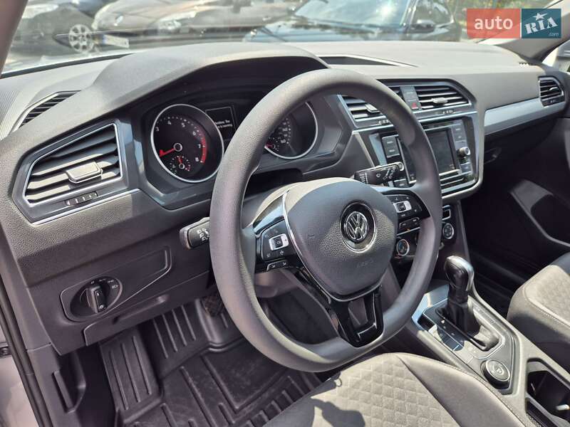 Позашляховик / Кросовер Volkswagen Tiguan 2020 в Сумах