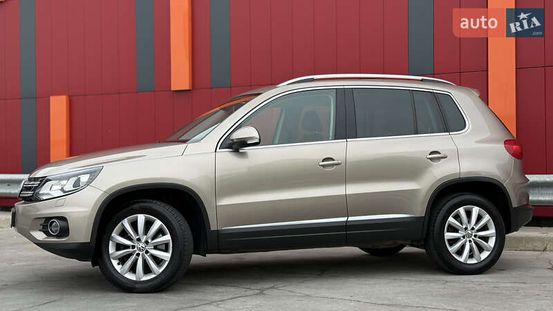 Внедорожник / Кроссовер Volkswagen Tiguan 2013 в Киеве
