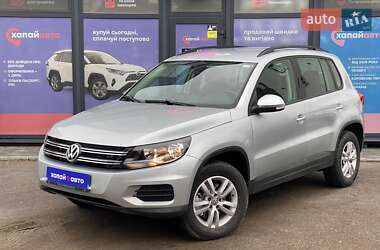 Позашляховик / Кросовер Volkswagen Tiguan 2016 в Вінниці