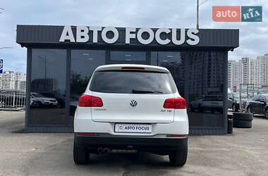 Позашляховик / Кросовер Volkswagen Tiguan 2013 в 