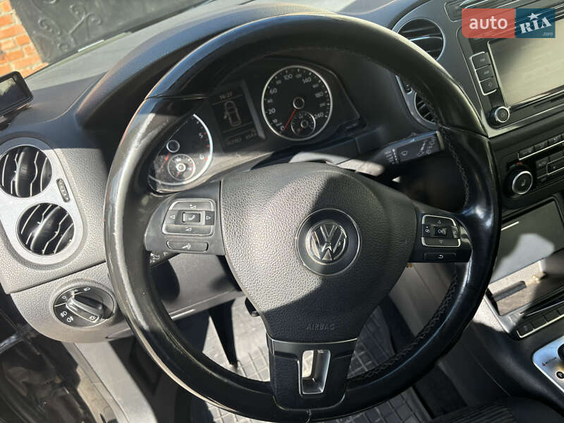 Внедорожник / Кроссовер Volkswagen Tiguan 2012 в Нежине