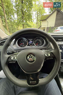 Внедорожник / Кроссовер Volkswagen Tiguan 2021 в 