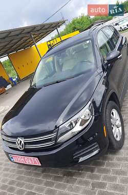 Внедорожник / Кроссовер Volkswagen Tiguan 2016 в Шепетовке