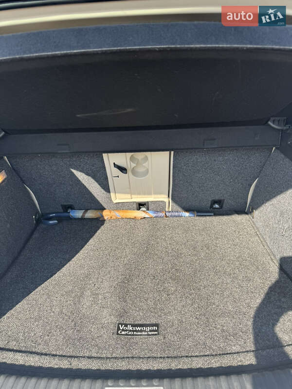 Внедорожник / Кроссовер Volkswagen Tiguan 2017 в Запорожье