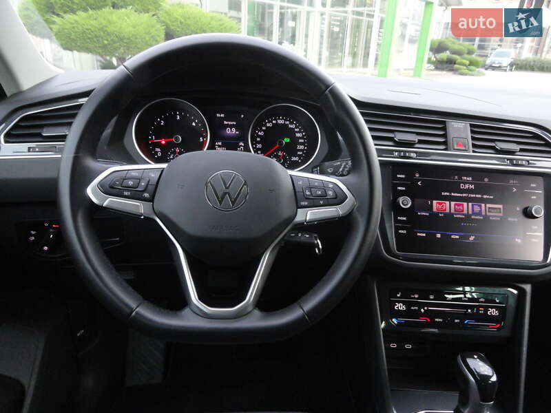 Позашляховик / Кросовер Volkswagen Tiguan 2022 в Луцьку