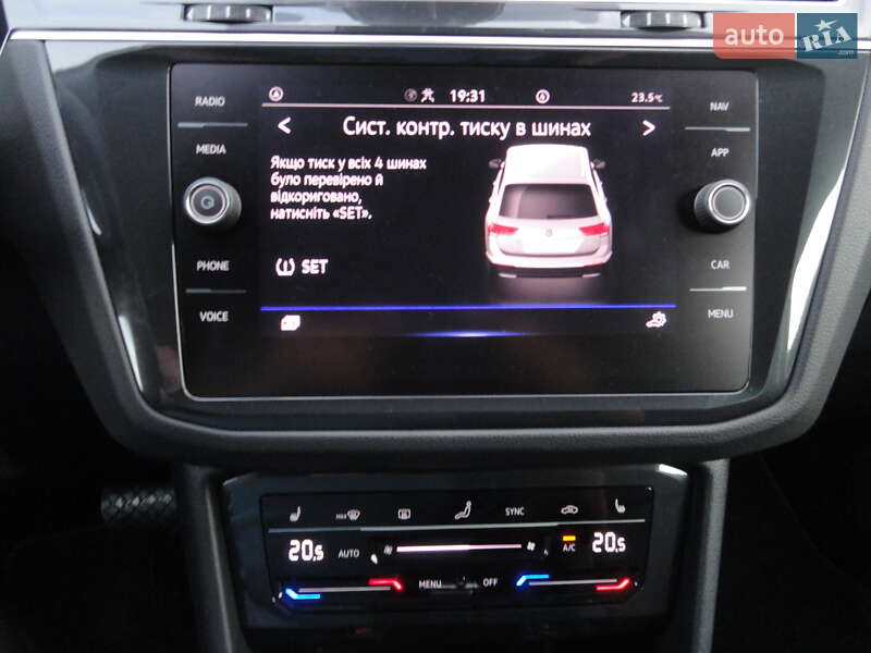 Позашляховик / Кросовер Volkswagen Tiguan 2022 в Луцьку