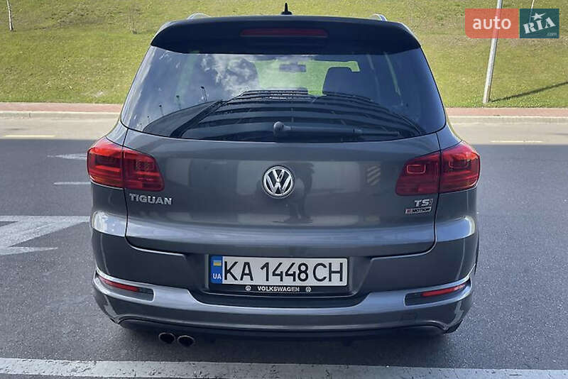 Внедорожник / Кроссовер Volkswagen Tiguan 2015 в Львове