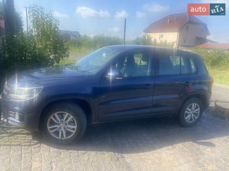 Внедорожник / Кроссовер Volkswagen Tiguan 2012 в Ужгороде фото 4 Внедорожник / Кроссовер Volkswagen Tiguan 2012 в Ужгороде