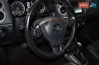 Внедорожник / Кроссовер Volkswagen Tiguan 2016 в 
