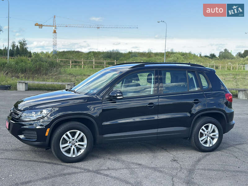 Позашляховик / Кросовер Volkswagen Tiguan 2016 в Львові