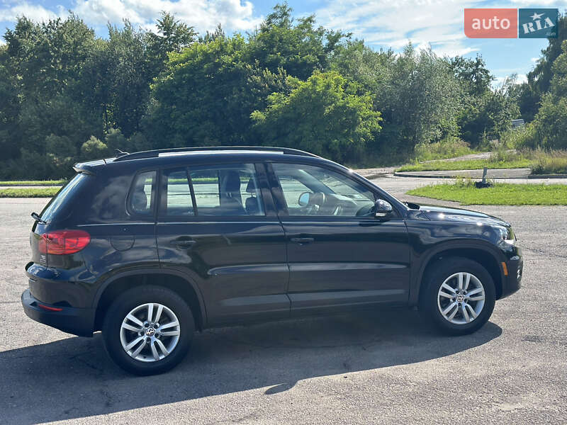 Позашляховик / Кросовер Volkswagen Tiguan 2016 в Львові