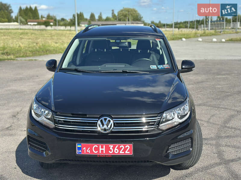 Позашляховик / Кросовер Volkswagen Tiguan 2016 в Львові