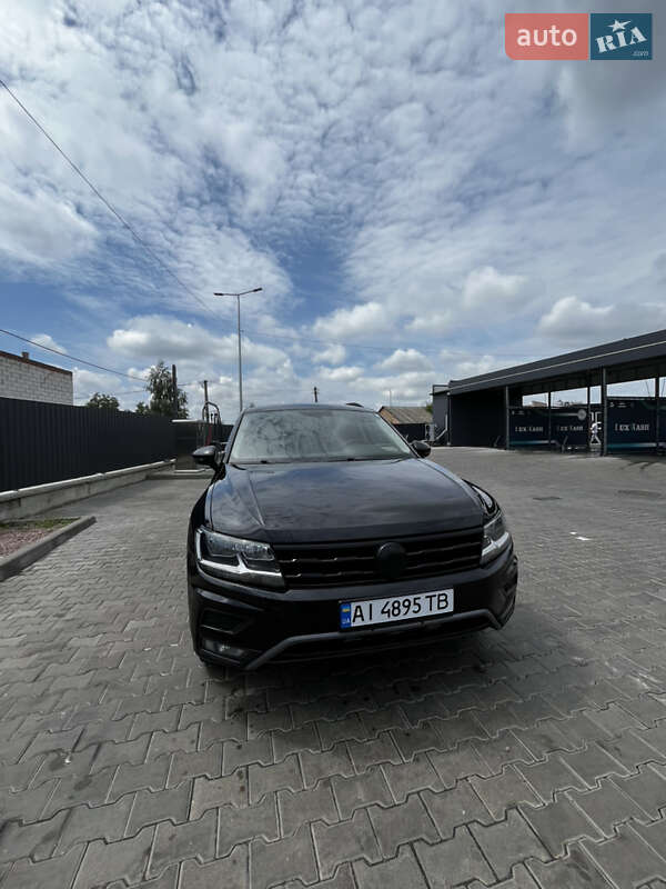 Внедорожник / Кроссовер Volkswagen Tiguan 2020 в Киеве