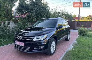 Внедорожник / Кроссовер Volkswagen Tiguan 2014 в Виннице
