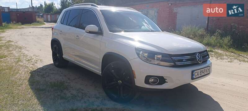 Volkswagen Tiguan 2015