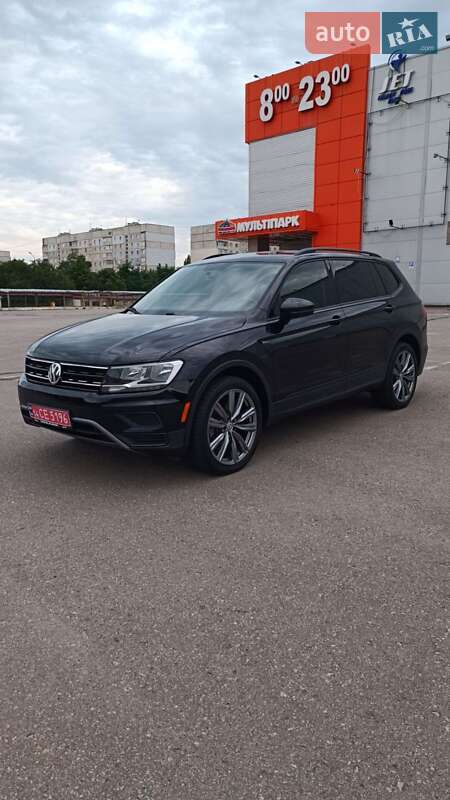Позашляховик / Кросовер Volkswagen Tiguan 2018 в Харкові