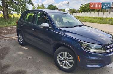 Позашляховик / Кросовер Volkswagen Tiguan 2013 в 