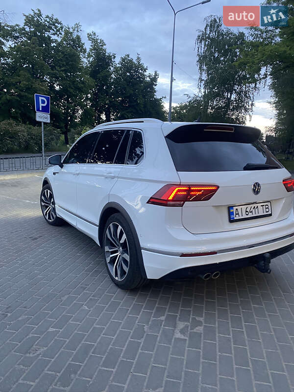Внедорожник / Кроссовер Volkswagen Tiguan 2017 в Киеве