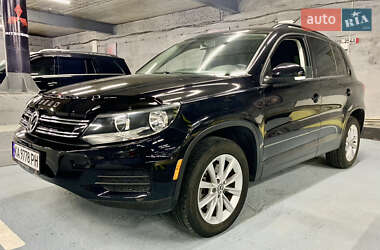 Позашляховик / Кросовер Volkswagen Tiguan 2017 в Кропивницькому