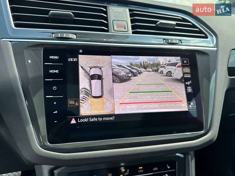 Внедорожник / Кроссовер Volkswagen Tiguan 2022 в Киеве