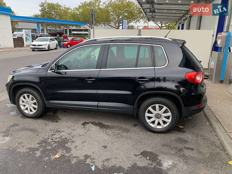 Внедорожник / Кроссовер Volkswagen Tiguan 2008 в Переяславе