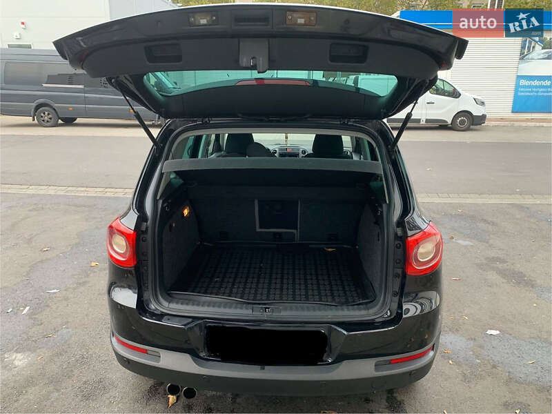 Внедорожник / Кроссовер Volkswagen Tiguan 2008 в Переяславе