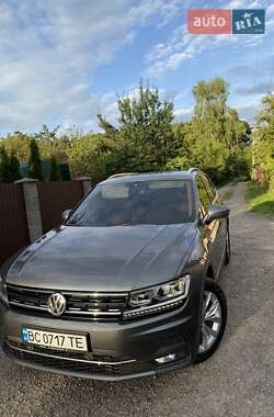 Позашляховик / Кросовер Volkswagen Tiguan 2019 в Львові
