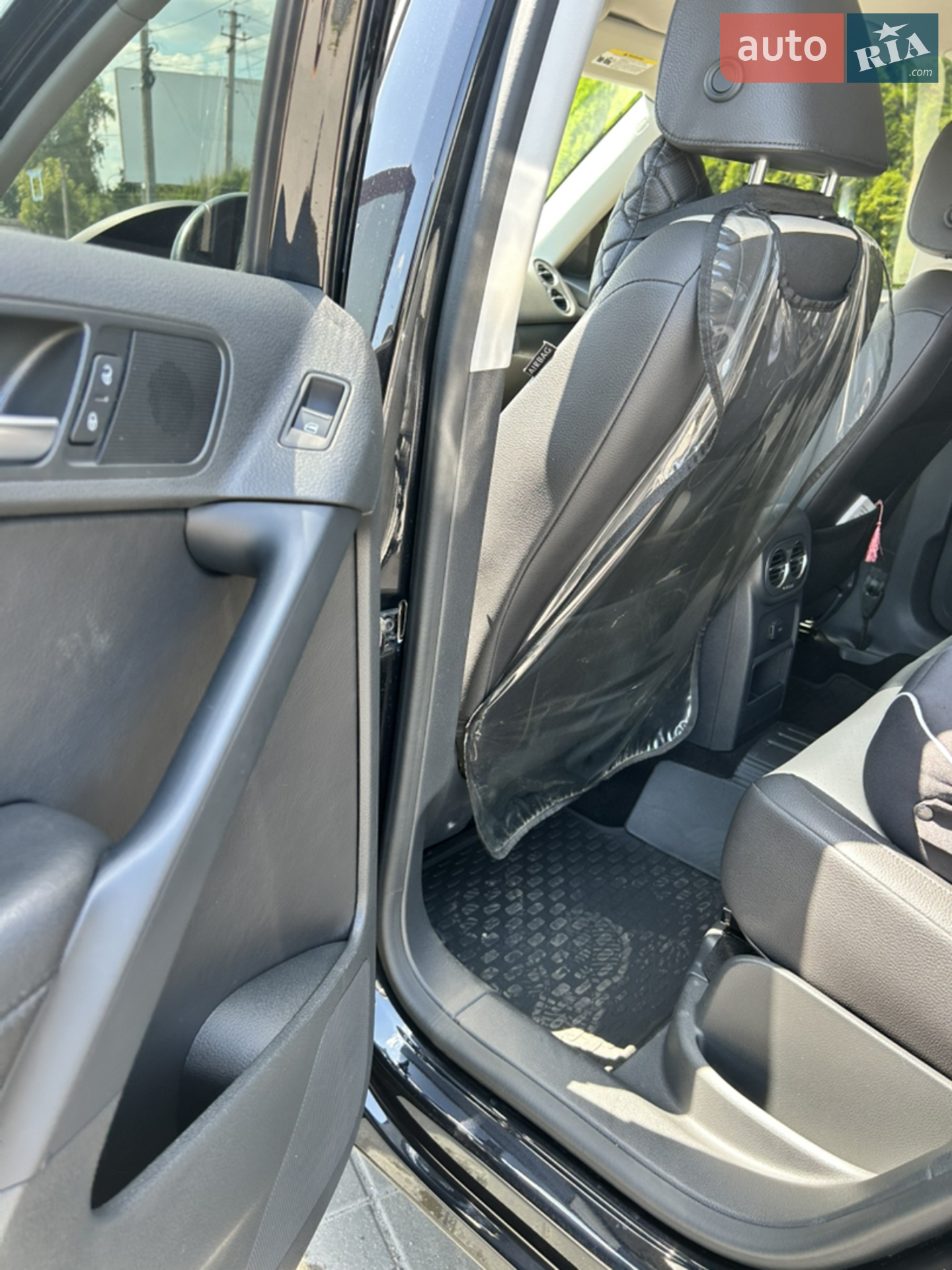 2015 Volkswagen Tiguan - мініатюра 15