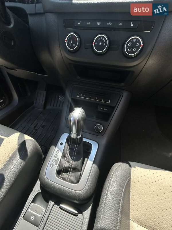 Позашляховик / Кросовер Volkswagen Tiguan 2015 в Черкасах фото 20 Позашляховик / Кросовер Volkswagen Tiguan 2015 в Черкасах