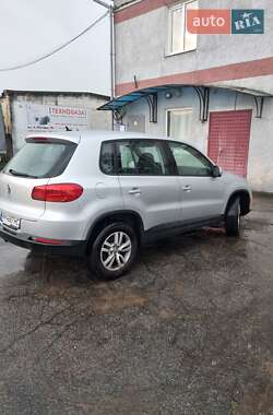 Позашляховик / Кросовер Volkswagen Tiguan 2013 в Житомирі