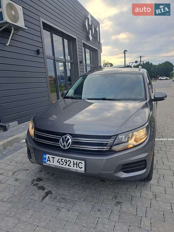 Внедорожник / Кроссовер Volkswagen Tiguan 2015 в Ивано-Франковске