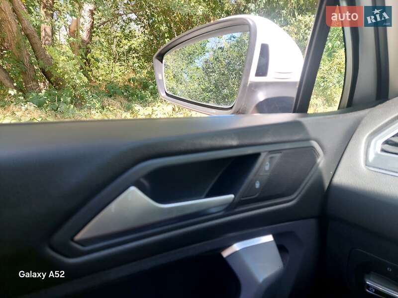 Внедорожник / Кроссовер Volkswagen Tiguan 2020 в Запорожье фото 7 Внедорожник / Кроссовер Volkswagen Tiguan 2020 в Запорожье