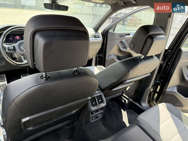 Позашляховик / Кросовер Volkswagen Tiguan 2019 в Львові