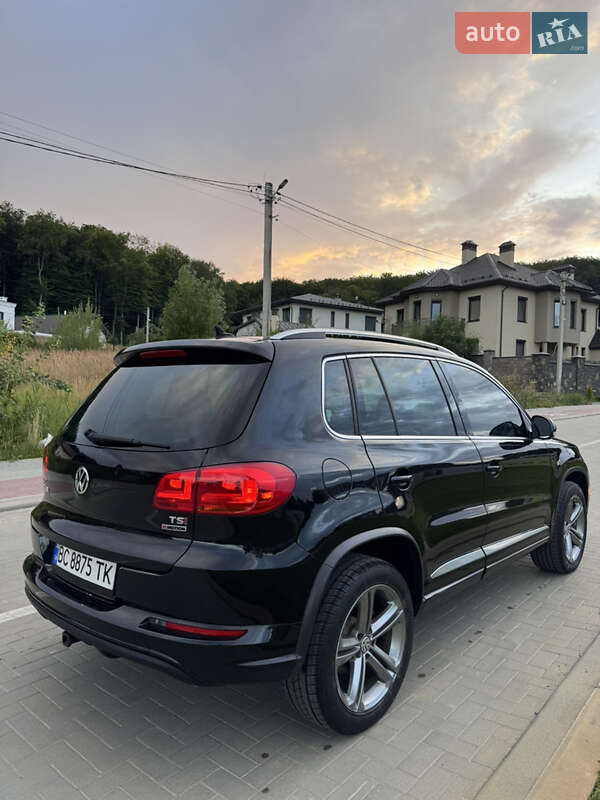 Внедорожник / Кроссовер Volkswagen Tiguan 2017 в Винниках