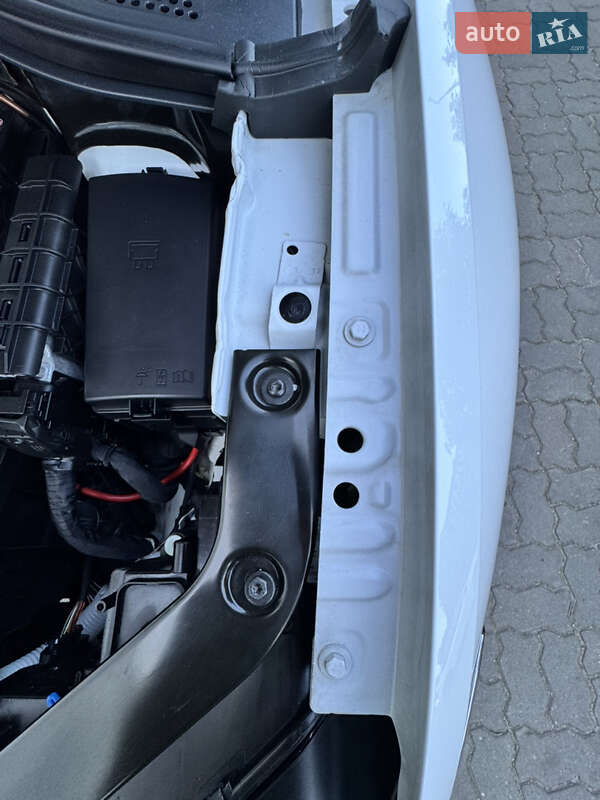 Внедорожник / Кроссовер Volkswagen Tiguan 2017 в Луцке