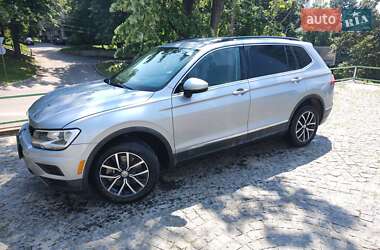 Позашляховик / Кросовер Volkswagen Tiguan 2020 в Хмельницькому