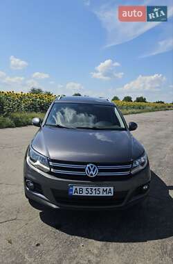 Внедорожник / Кроссовер Volkswagen Tiguan 2014 в Виннице
