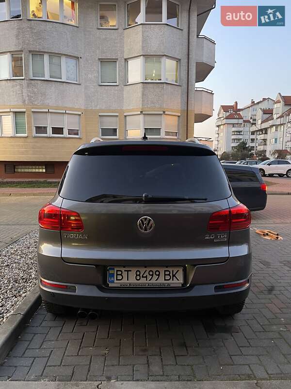 Внедорожник / Кроссовер Volkswagen Tiguan 2013 в Ровно