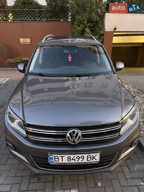Внедорожник / Кроссовер Volkswagen Tiguan 2013 в Ровно