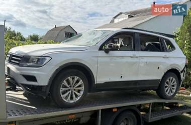 Внедорожник / Кроссовер Volkswagen Tiguan 2018 в Каменском