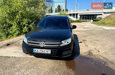 Позашляховик / Кросовер Volkswagen Tiguan 2017 в Києві