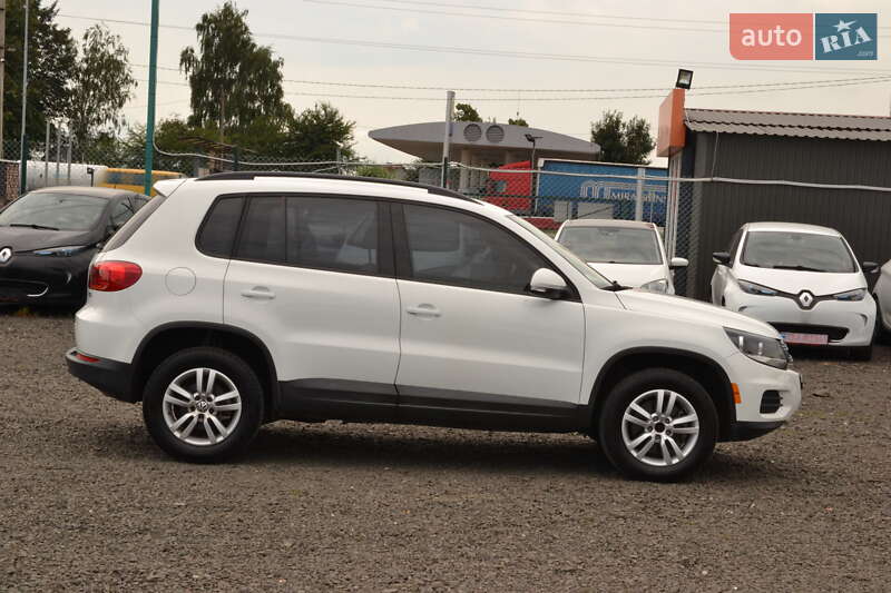 Позашляховик / Кросовер Volkswagen Tiguan 2017 в Луцьку