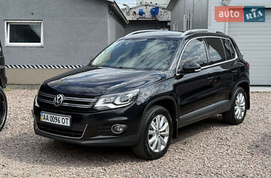 Внедорожник / Кроссовер Volkswagen Tiguan 2013 в Киеве