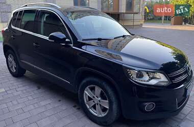 Внедорожник / Кроссовер Volkswagen Tiguan 2014 в Тернополе