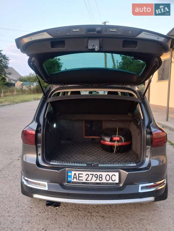 Внедорожник / Кроссовер Volkswagen Tiguan 2015 в Днепре фото 3 Внедорожник / Кроссовер Volkswagen Tiguan 2015 в Днепре