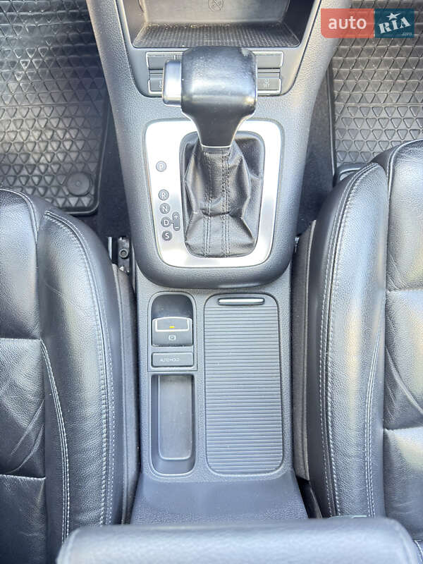 Внедорожник / Кроссовер Volkswagen Tiguan 2008 в Киеве