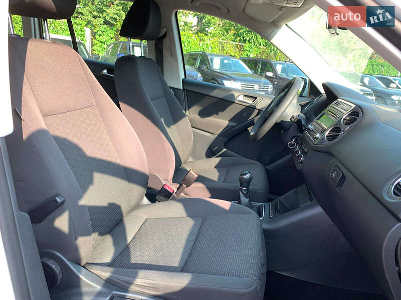 Внедорожник / Кроссовер Volkswagen Tiguan 2012 в Виннице
