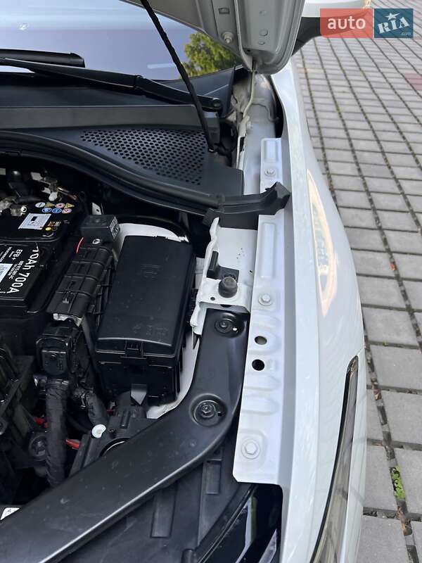 Внедорожник / Кроссовер Volkswagen Tiguan 2021 в Тернополе