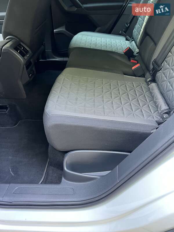 Внедорожник / Кроссовер Volkswagen Tiguan 2021 в Тернополе