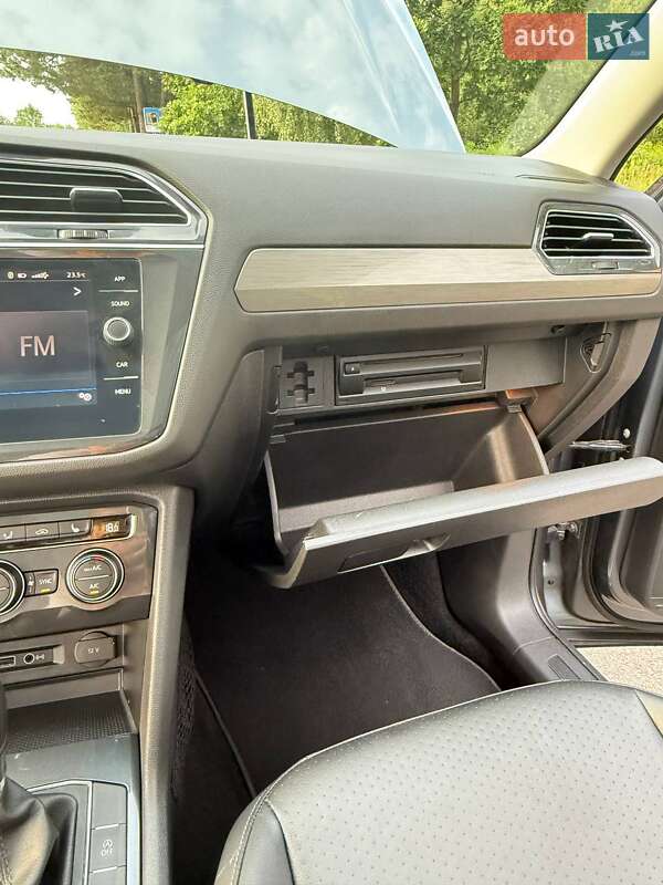 Внедорожник / Кроссовер Volkswagen Tiguan 2018 в Ковеле